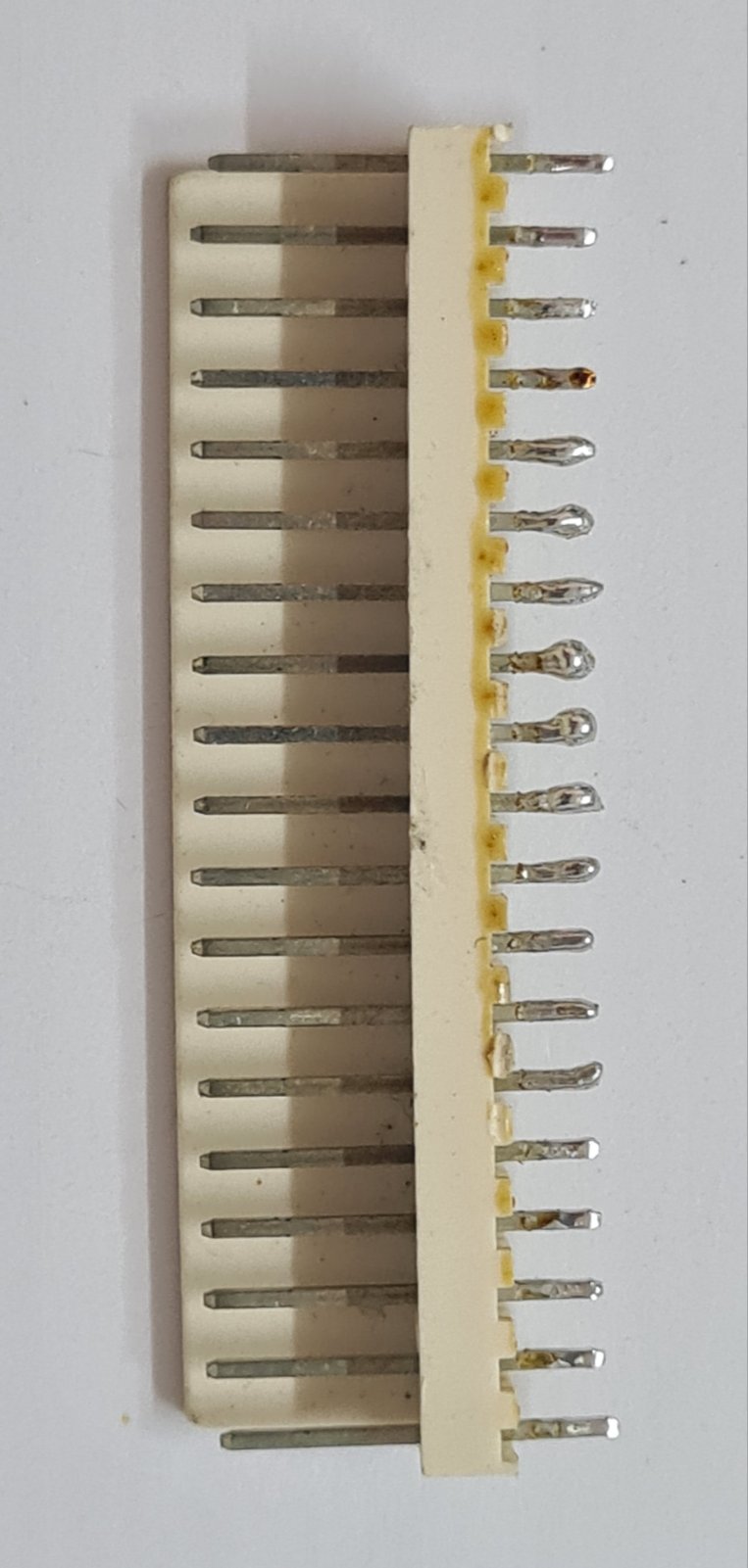 Fostex 19 pin 5051 connector from model 80