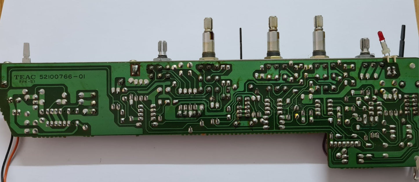 Tascam 244 input ampl pcb 134 52100766-01