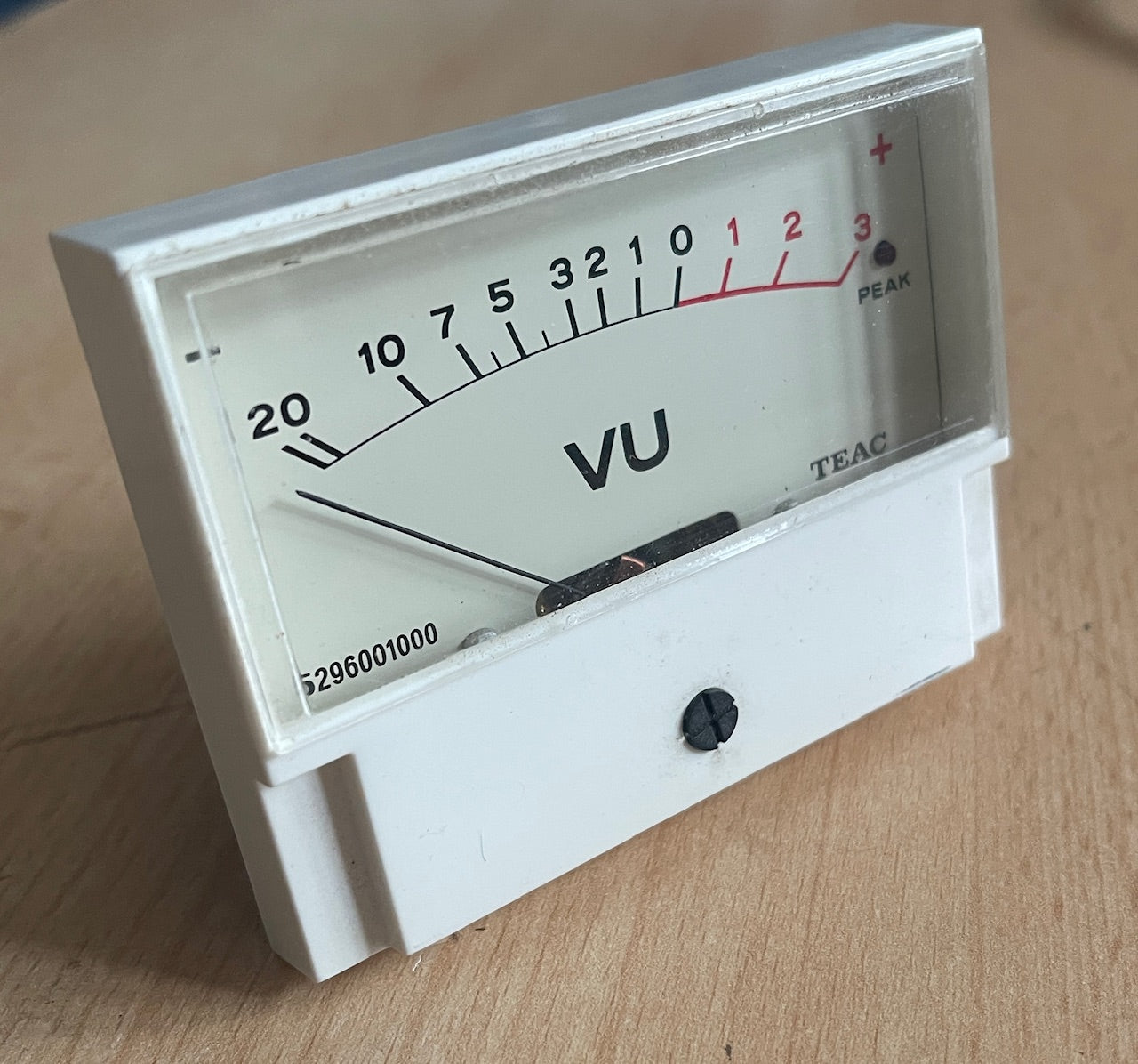 Teac M-15 VU meter 5296001000