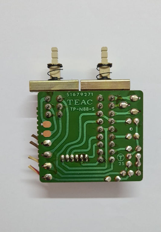 Teac X-series ? 51679271 pcb