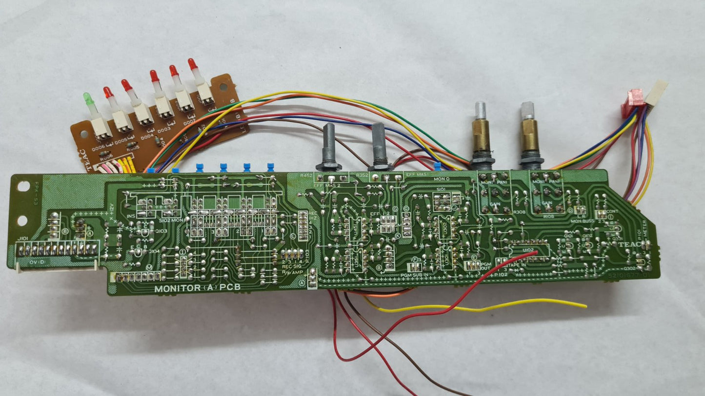 Tascam Portastudio 246 monitor A pcb and led pcb 52101677-01