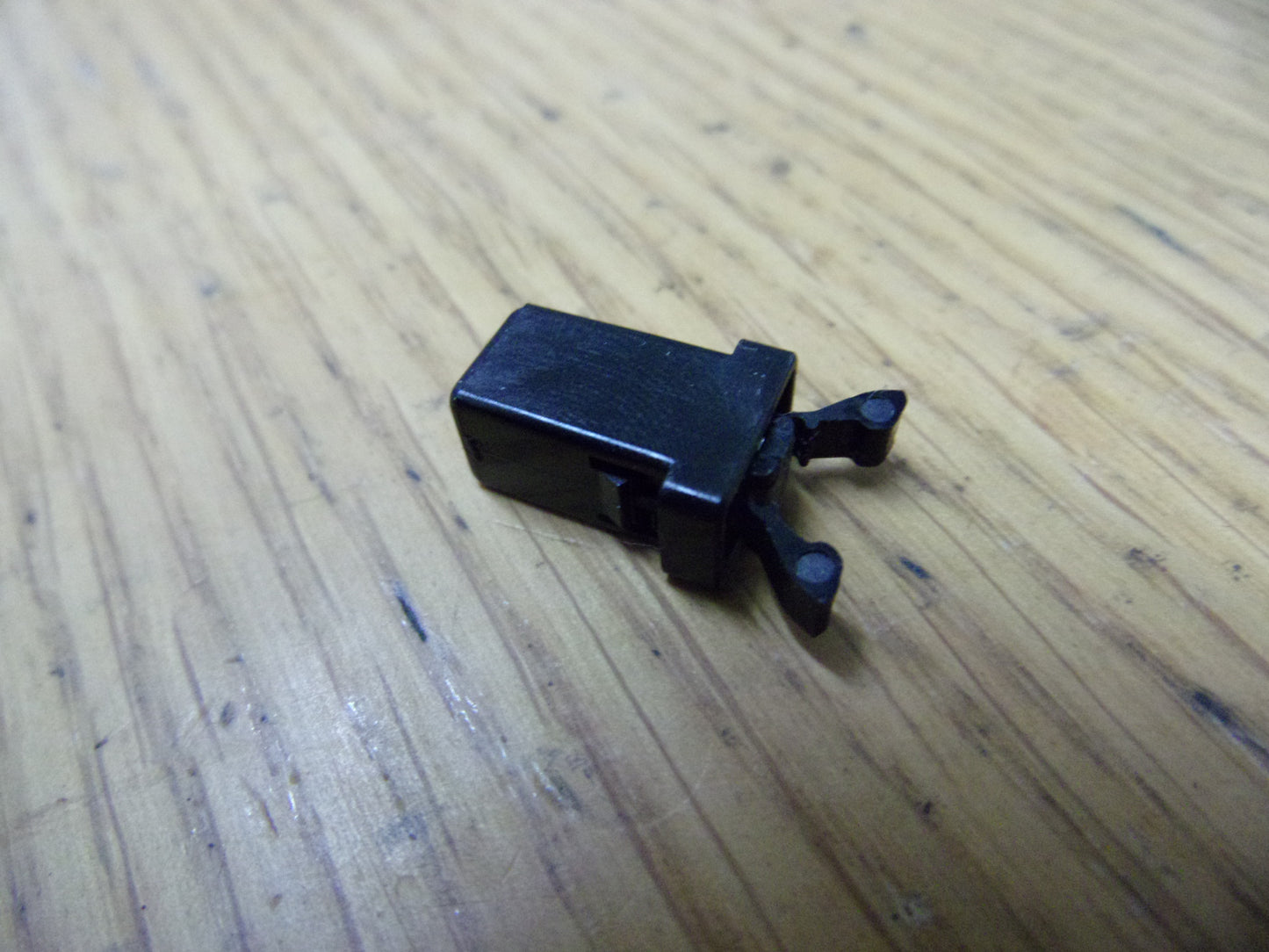 Tascam 424 door switch clamp