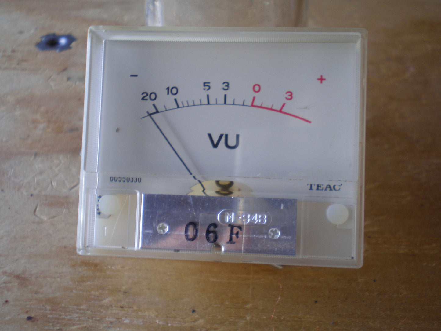 Teac 85-16 VU meter M34B 60550330