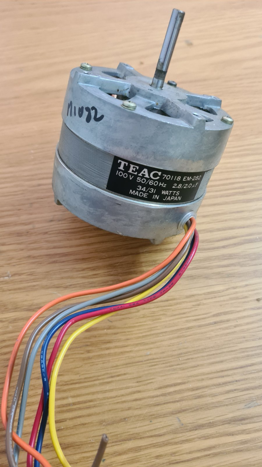 Teac A-4010S Capstan motor 70118 EM-282