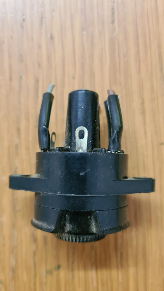 Teac A-4010s voltage selector plug