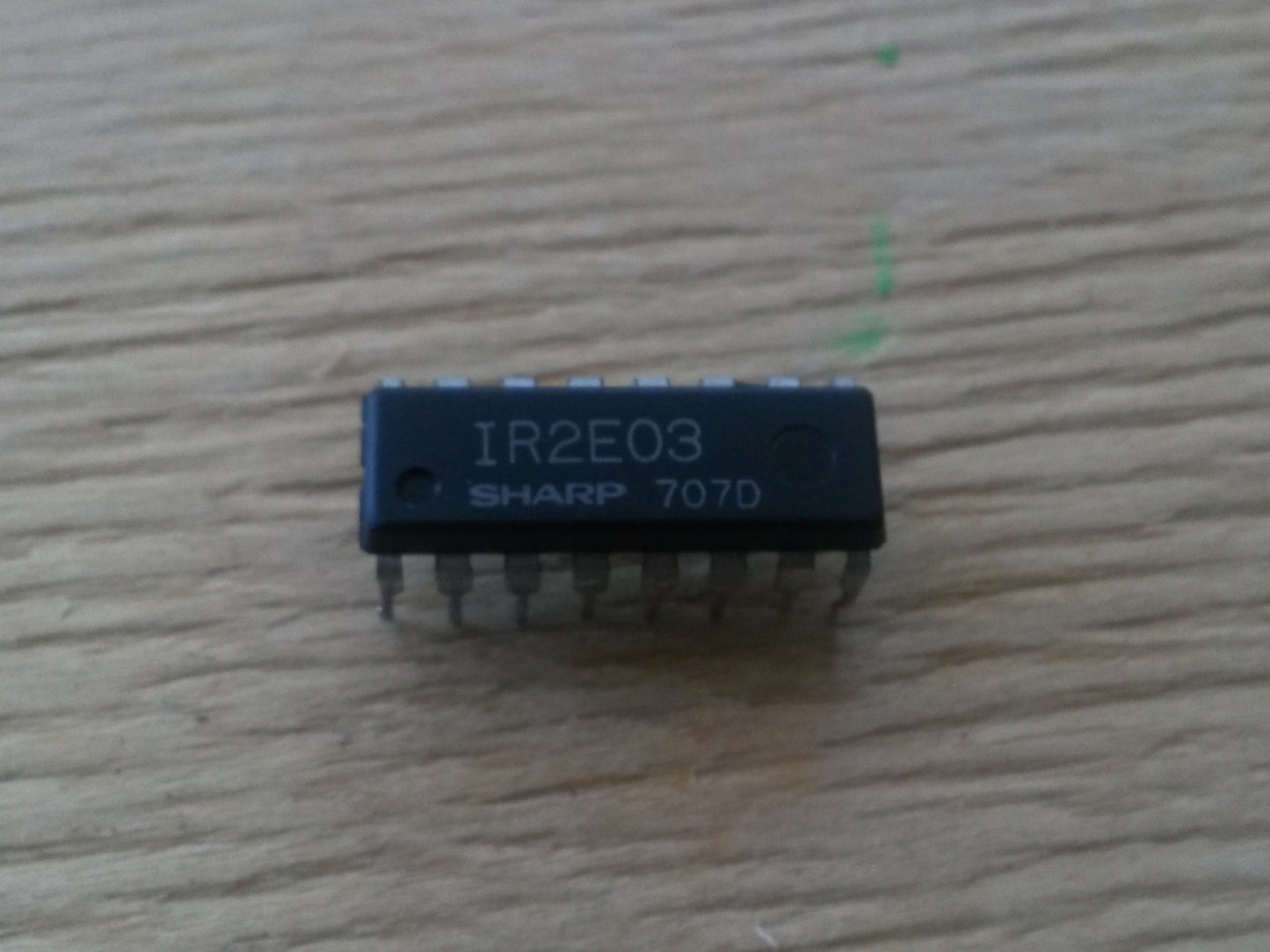 SHARP IR2E03 LED IC USED