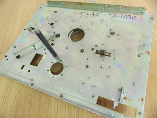 Teac A-1030 Main metal internal panel plus bits