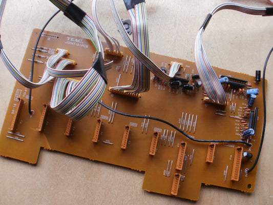 Tascam M-2600 joint A pcb 91551321-01 or -00