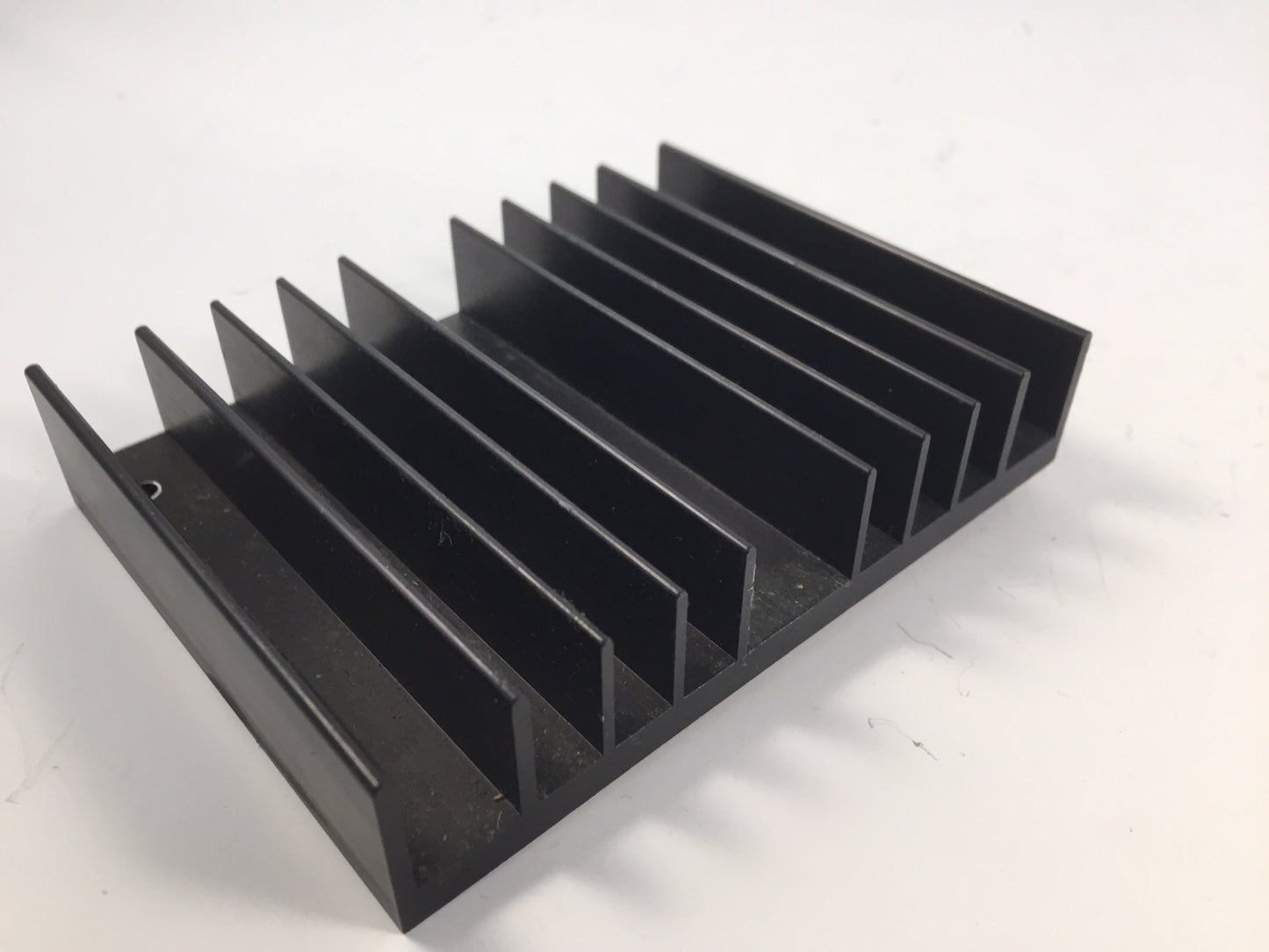 Black anodised heatsink 102x77x21mm