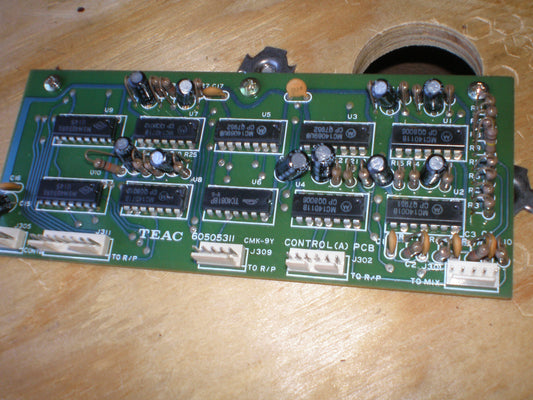 Teac Control PCB (a) 60505311 or 60505310 from Tascam 144 Portastudio