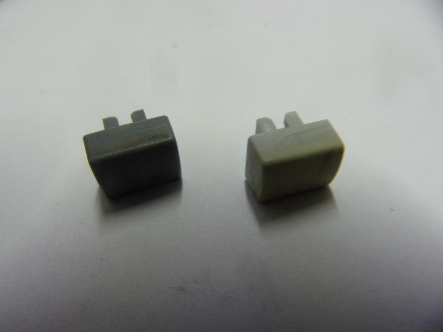 Tascam TM-D8000 push buttons (pack of 2)