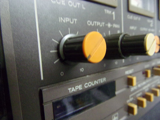 Tascam 234 single input Orange knob